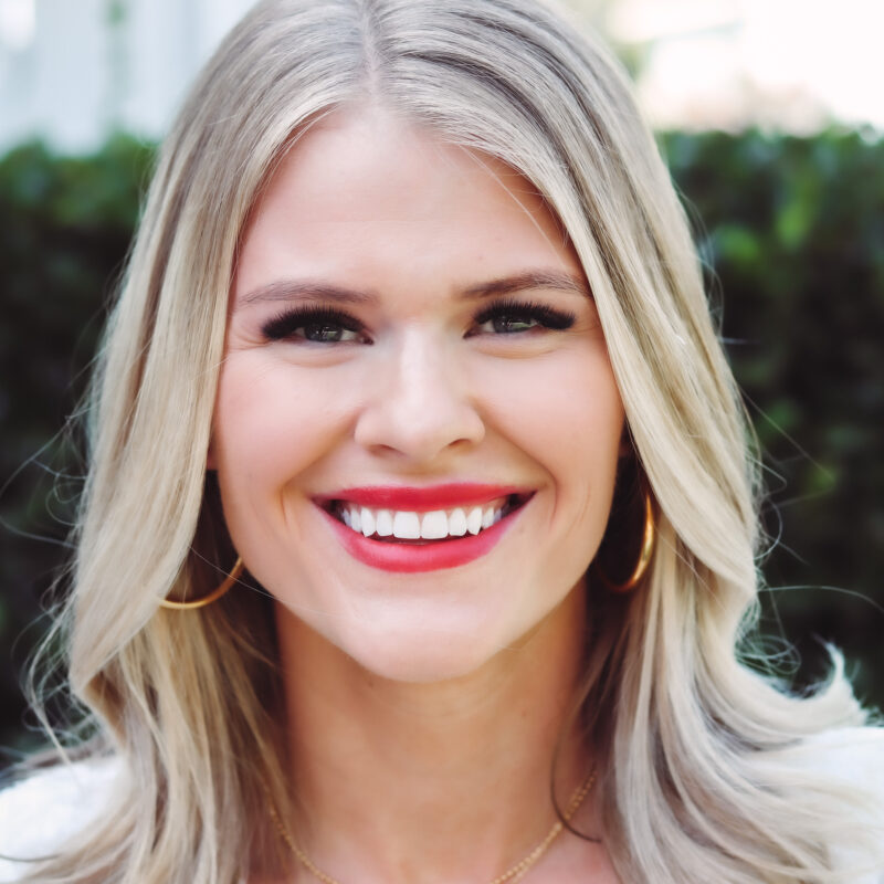 My Experience With Eyelash Extensions | What You Should Know